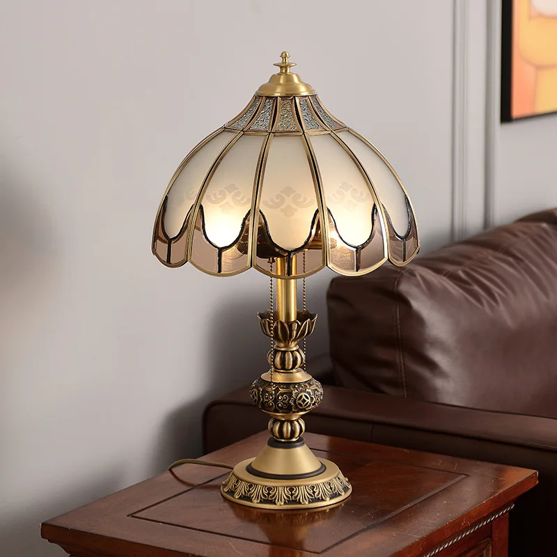 European retro desk lamp luxury high sense all copper master bedroom bedside ornament American light luxury living room bedroom