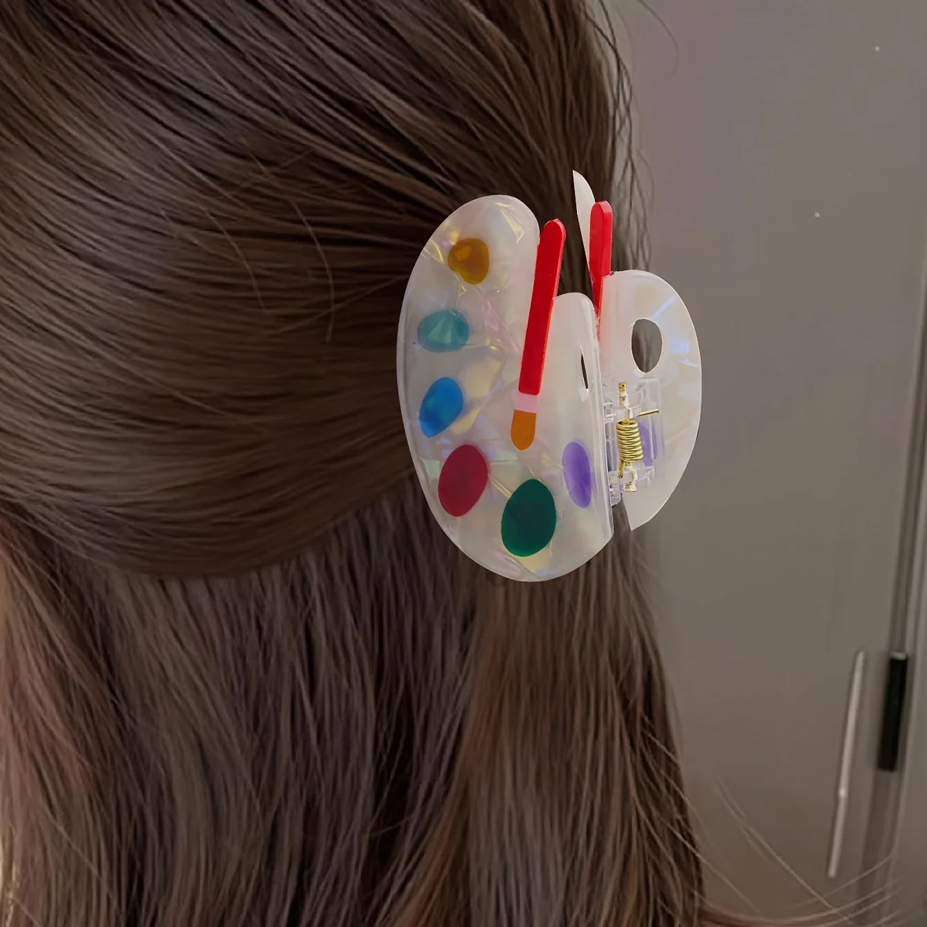 Fröhliche Haarspangen in verschiedenen Farben, Haarspangen aus Acetatfaser, künstlerische Haarspangen im Stil eines Malers, Haaraccessoires für Lehrer. – Detail 1