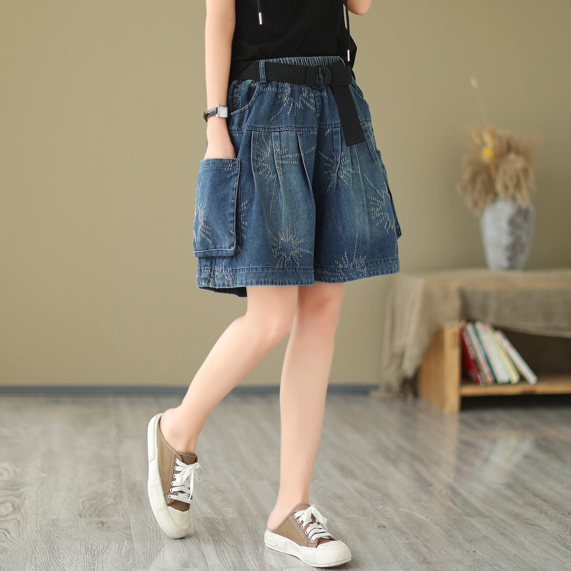 

plus Size Denim Wide Leg orts Women Summer Loose Flattering Faionable Embroidered Versatile Five-Quarter Length Pants