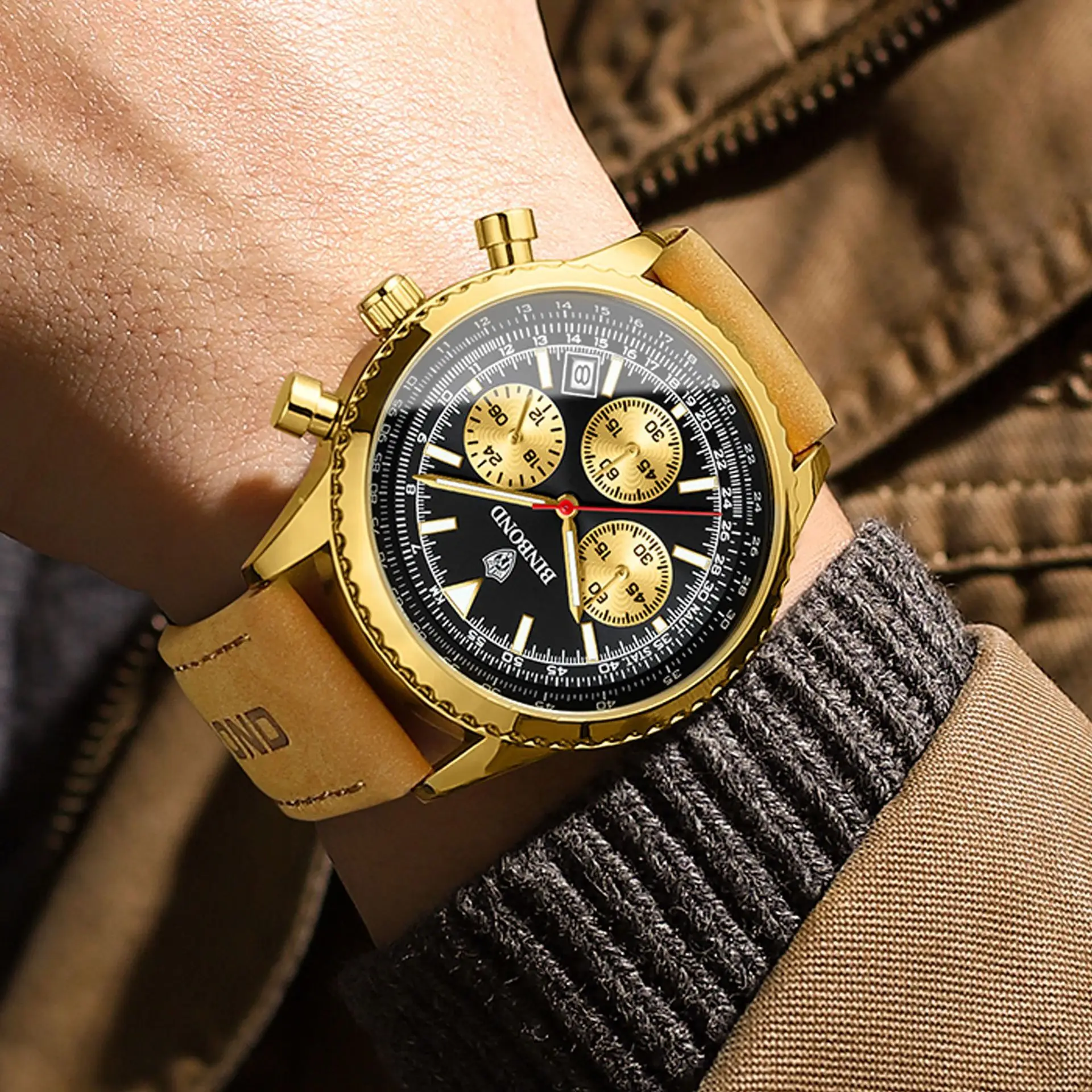 ساعة رياضية فاخرة للرجال ساعات عسكرية جلدية مقاومة للماء تقويم مضيء كرونوغراف ساعة يد كوارتز عصرية للرجال