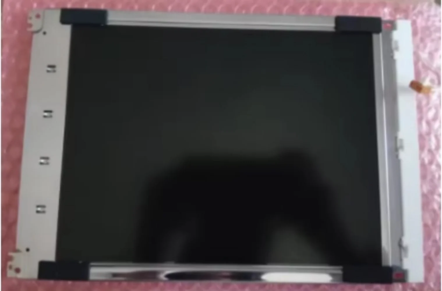 

SP24V01L0ALZZ 9,4-дюймовый ЖК-экран 640×480