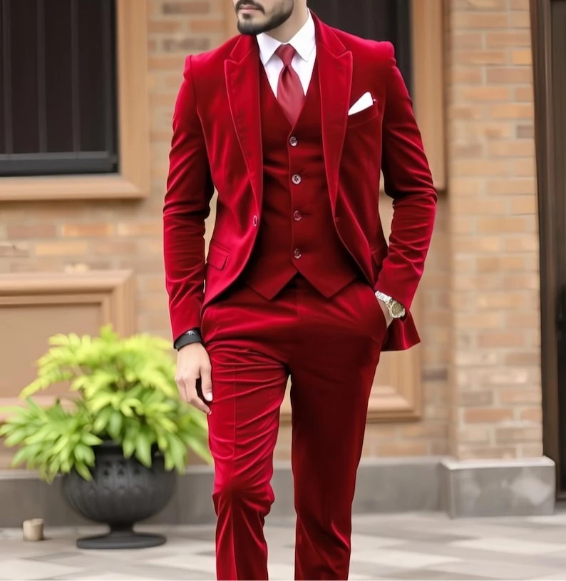 

Red Velvet Men's Suit 3-Piece Party Wedding Formal