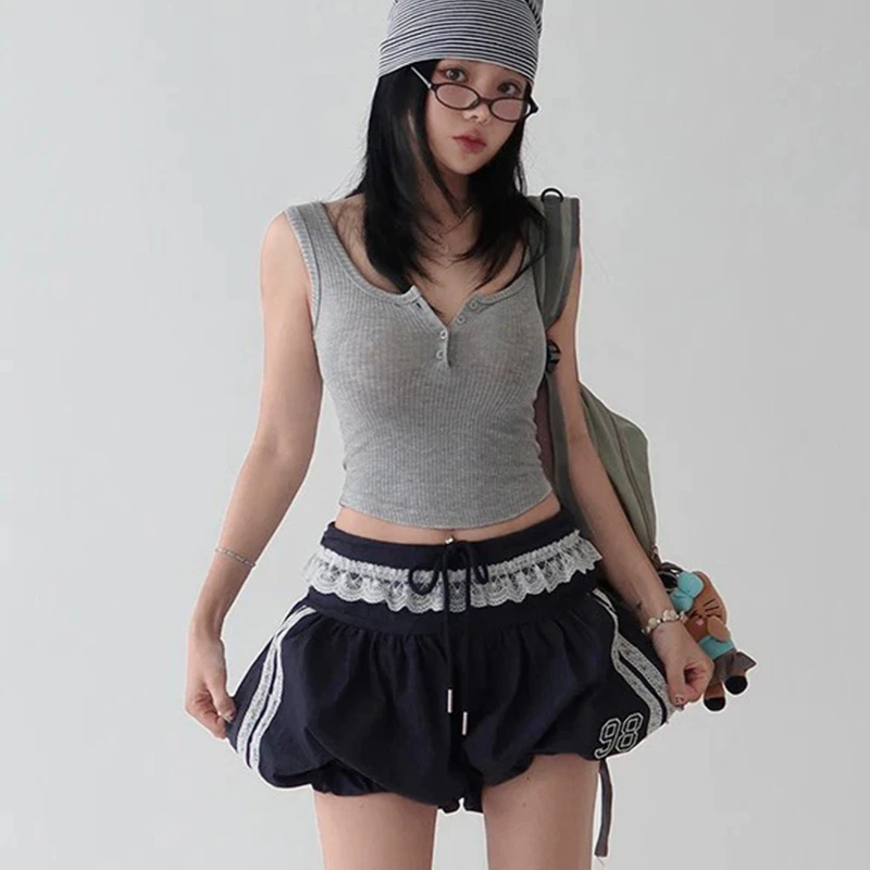 جديد Y2K التعادل الخصر كشكش تنورة السراويل النساء الدانتيل تقليم منخفضة الخصر الأمريكية عادية الرياضة فقاعة تنورة الشارع الشهير الصيف السراويل الصغيرة