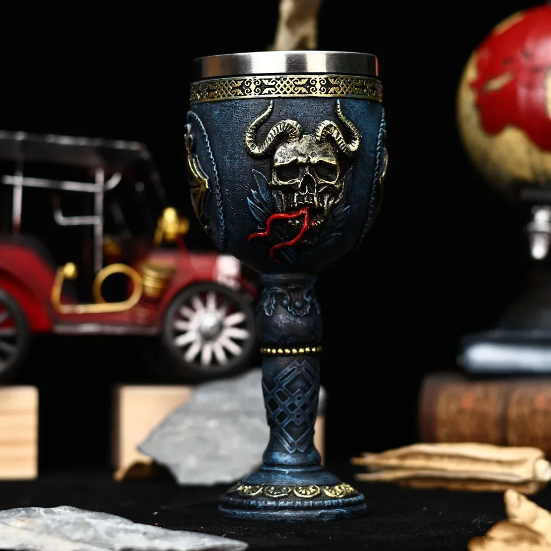 

Creative Sheep Horn Devil Beer Cup Devil Skull Red Wine Goblet Stainless Steel Inner Container Cocktail Glass Gift for Halloween