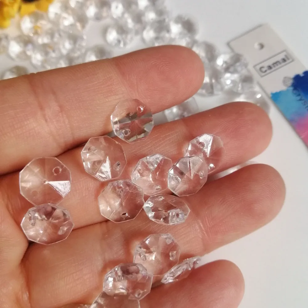 Cama 100PCS 10mm Clear Acrylic Octagon Loose Beads Chandelier Parts Pendant Chain for Strands 2 Holes Christmas Tree Center DIY