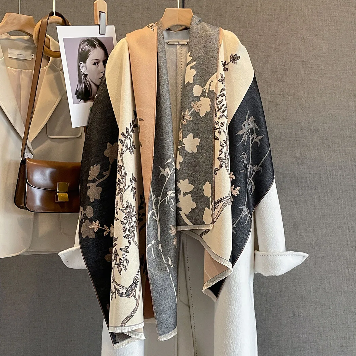 

Осень-зима, толстая теплая шаль, кашемировый шарф соответствующего цвета, роскошные модные дизайнерские шарфы в стиле ретро, буфанда, пончо, палантины Echarpe