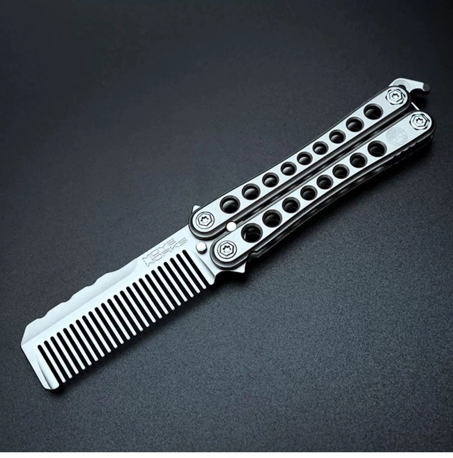 MOYEWORKS BALY 902 Titanium Alloy Comb Pretty Guys EDC Multifunctional Outdoor Camping supplies