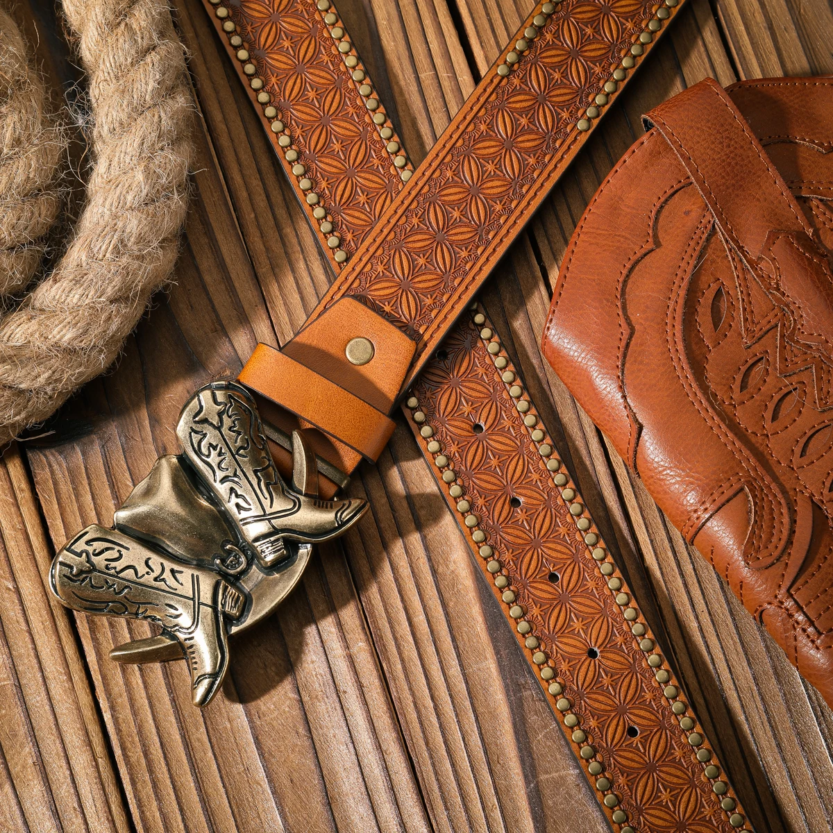Ein lässiger und retroer Gürtel, ein Taillenaccessoire für Kleidung im Western-Stil, Metallschnalle, PU-Gürtel, geeignet für Männer und Frauen. – Detail 7