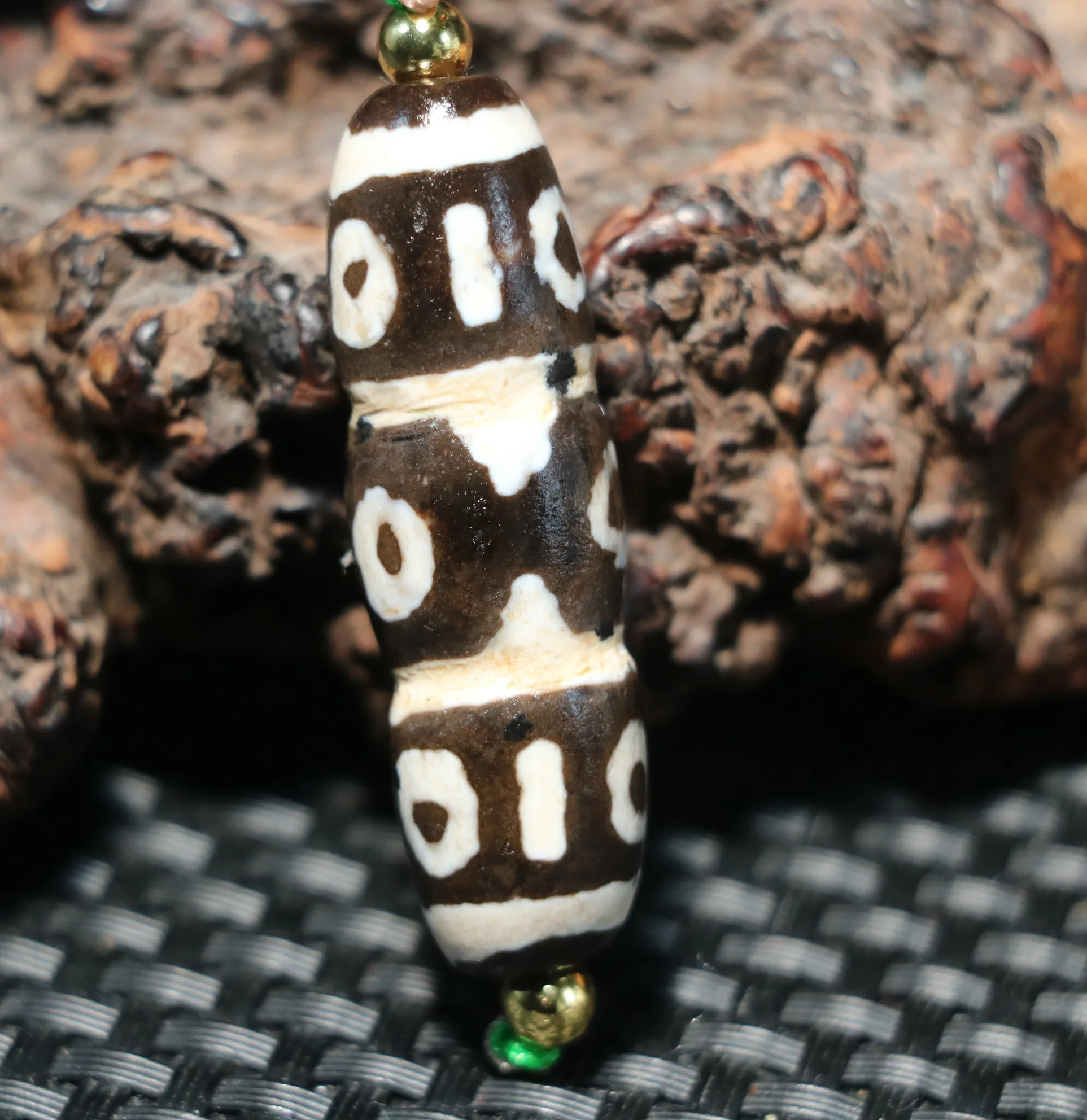 Energy Power Magic Tibetan old Agate Fold Line 9 Eyed Tiger Tooth totem Lotus Root shape dZi Bead Fit For Making Bracelet