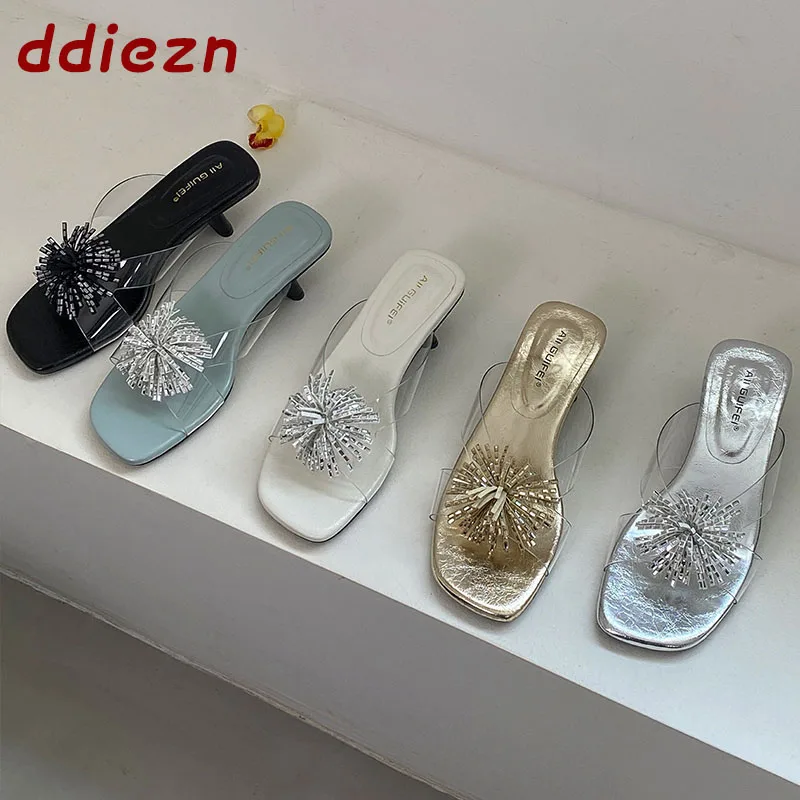 

Fashion Designed Transparent Women Slippers Crystal Shoes Square Heels Pumps Slides Sandals Ladies Slippers Shoes New Summer