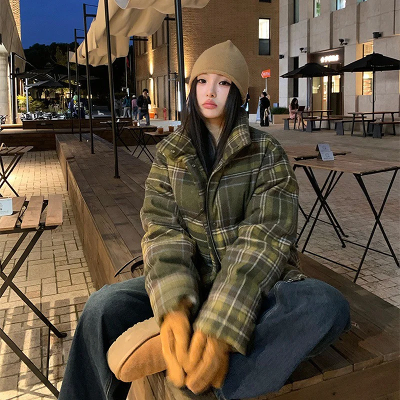 Y2K Street Plaid Print Cotton-Padded Jacket Women Winter Thicken Warm Puffy Bread Coat Korean Retro Student Down Cotton Parkas