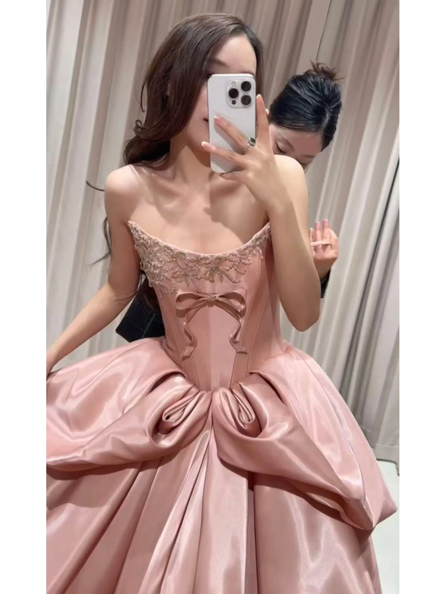 

Pink Engagement Dress Luxury Elegant Long Sleeveless Princess Style Wedding Dress for 18 Year Old Birthday Adult Ceremony