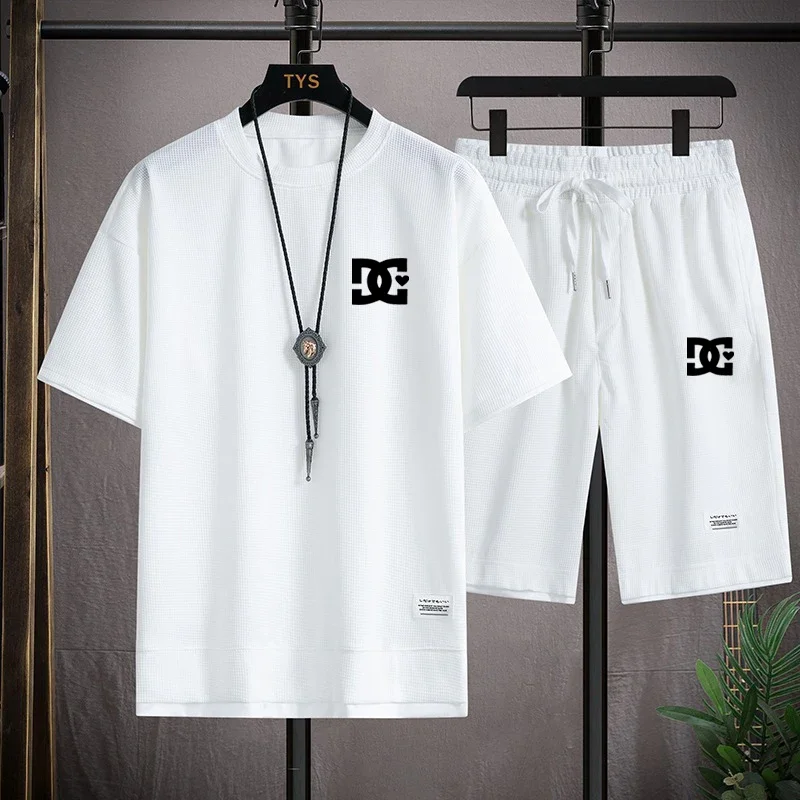 2025 Men's two-piece summer suit, casual T-shirt and shorts, sportswear, fashion sweatshirt, couple short-sleeved suit