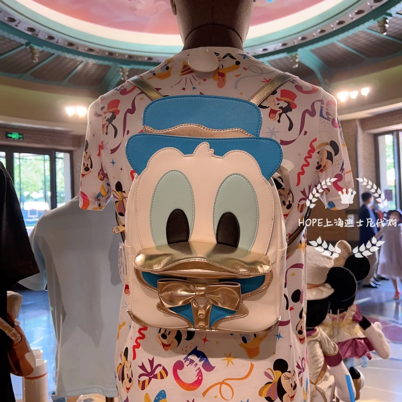 Shanghai Disneyland New Cartoon Chichititi Backpack pu Shoulder Donald duck School Bag Cute Kawaii Girls Bags