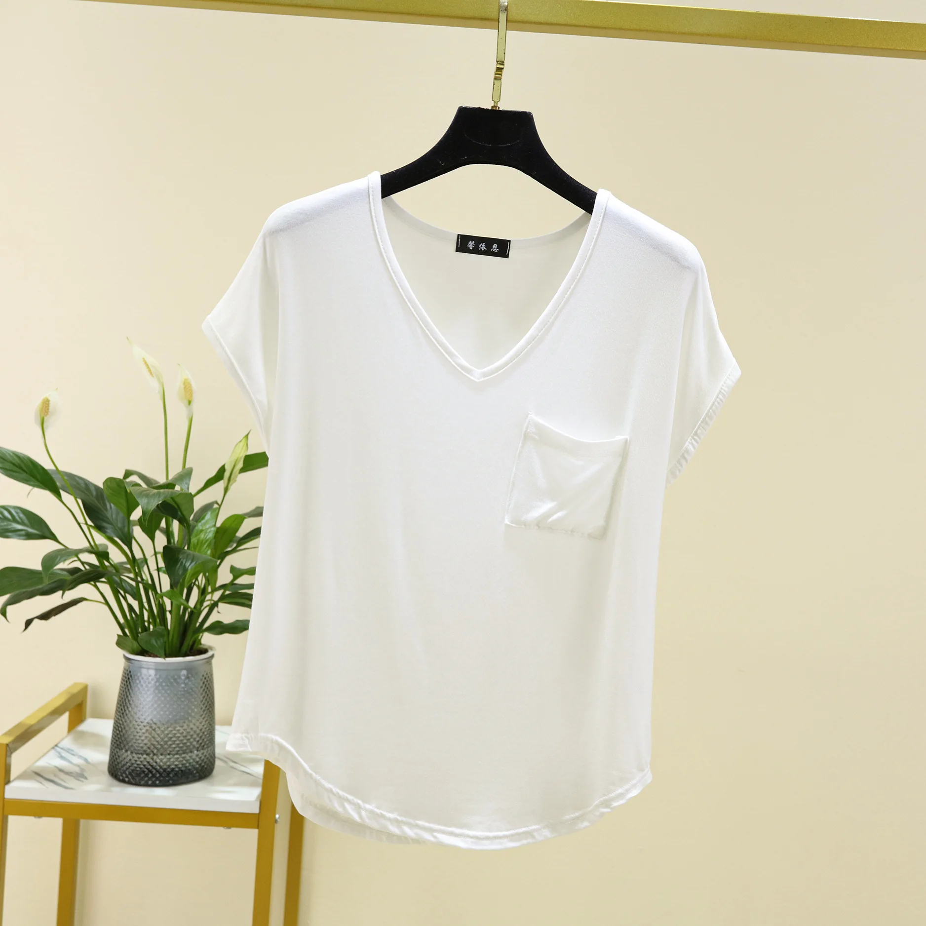 Women's Modal Summer Basic T-Shirt - Solid Color Korean Style Loose Fit Slimming Plus Size V-Neck Short Sleeve Top - Image 4