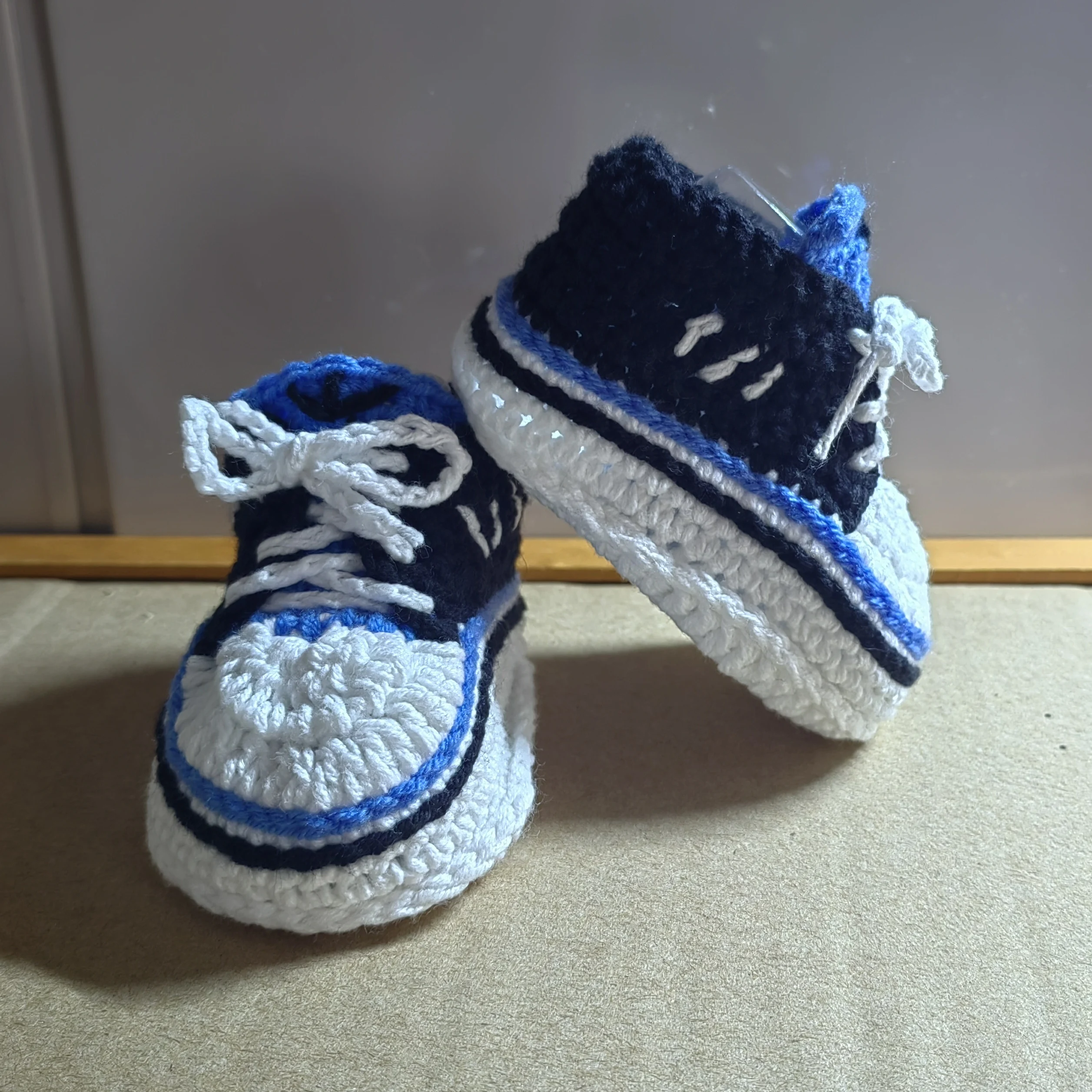 Newborn Shoes  Toddler Boots Baby First Walkers  Baby Girls Boys Fluff Soft Unisex Crib Shoes  handmade shoes