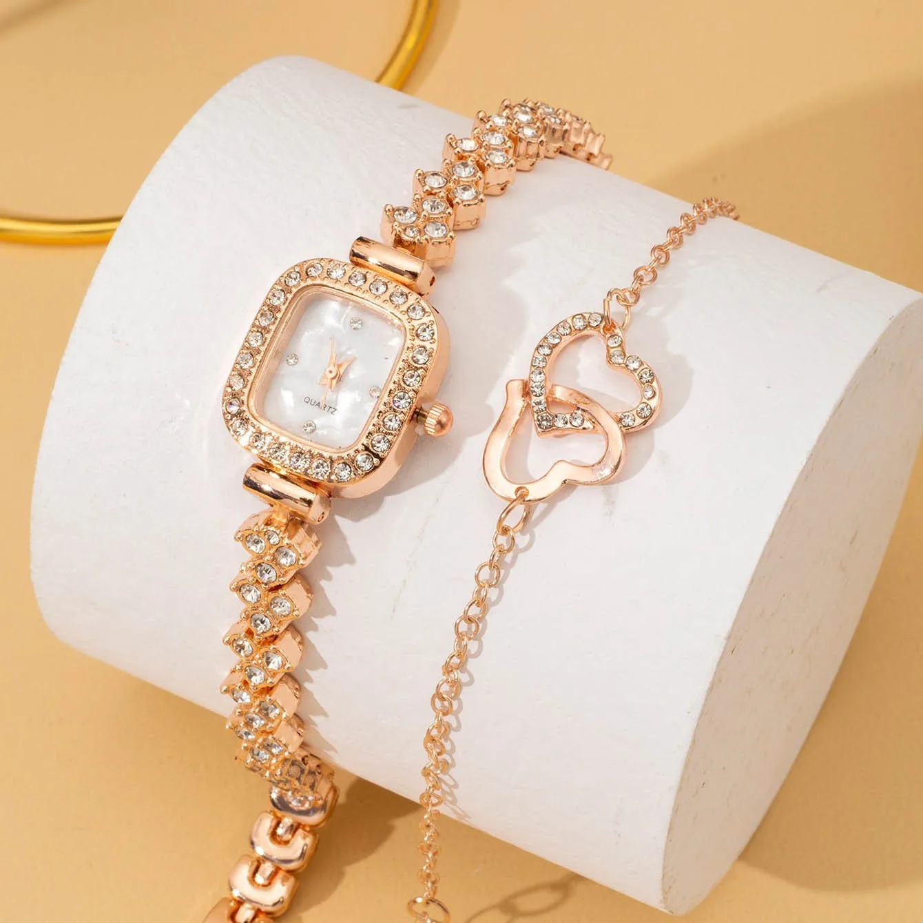 Fashion Casual Elegant Women Watch Luxury Brand Heart Bracelets Sets Diamond Inlaid Quartz Dress Wristwatch for Ladies Gifts