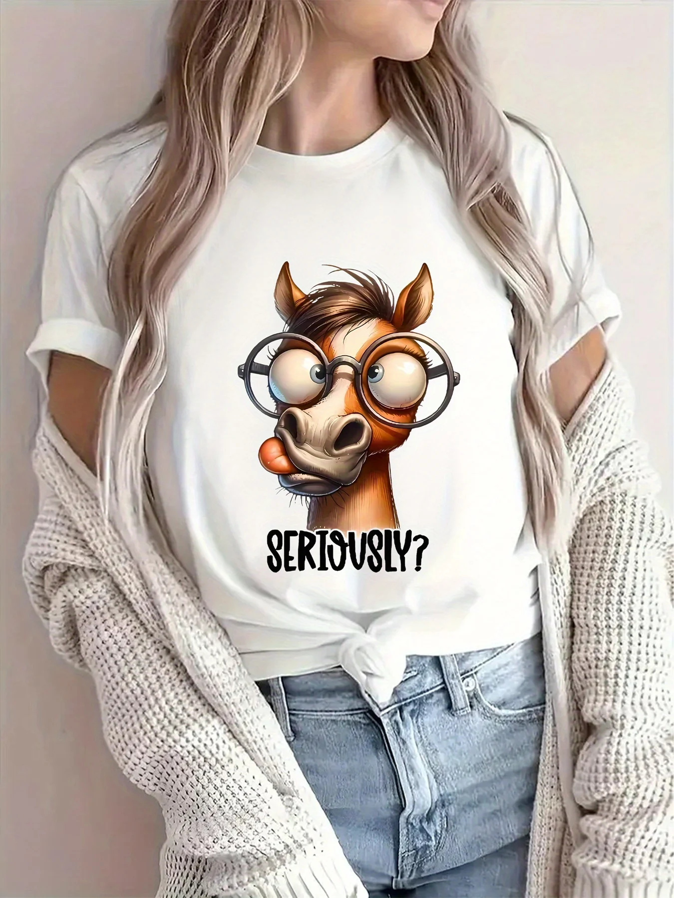 [เสื้อยืดกราฟิกตลก] เสื้อยืดกราฟิกม้าตลกของผู้หญิงที่สะดวกสบาย |   เสื้อยืดคอกลมดีไซน์ตลกสำหรับทุกฤดูกาล