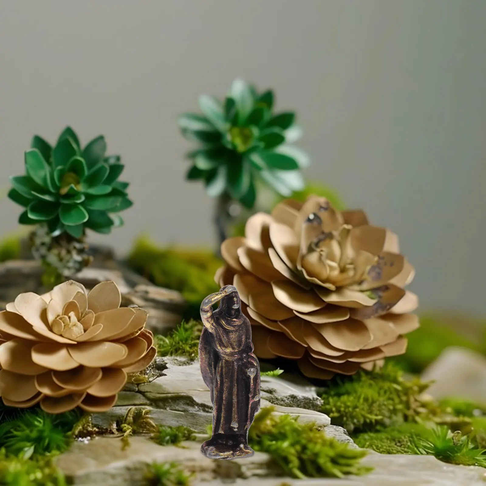 

Micro Landscape Metal Ancient Figure Sculpture for Bonsai Garden Terrarium Layout Decoration Miniature Vintage Home Artware