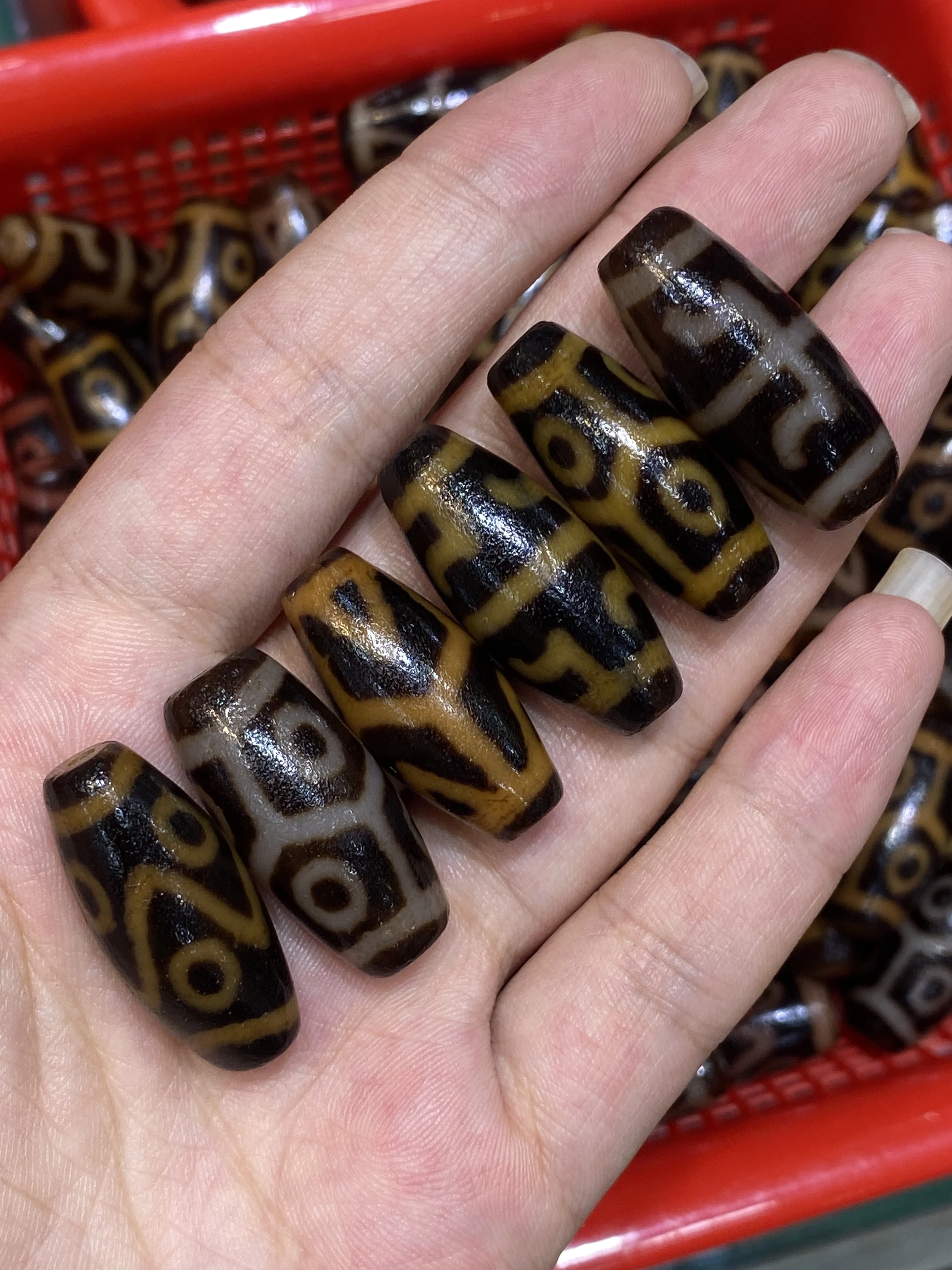 1pcs Lao Feng handmade bead pulp old-fashioned tortoise shell six-eyed unbounded dzi dzi Daluo tortoise shell brown black double