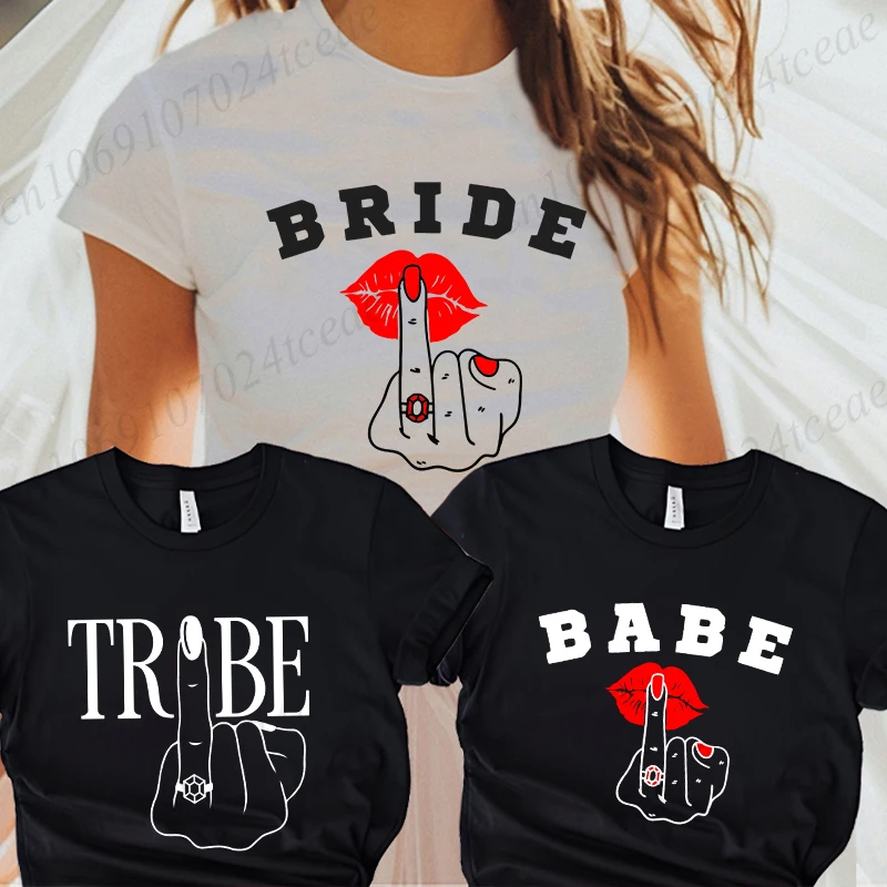 Women Bachelorette Hen Party EVJF T-shirt Finger Wedding Ring Graphic Tops Short Sleeve Tees Bridesmaid Team Bride Squad Shirts