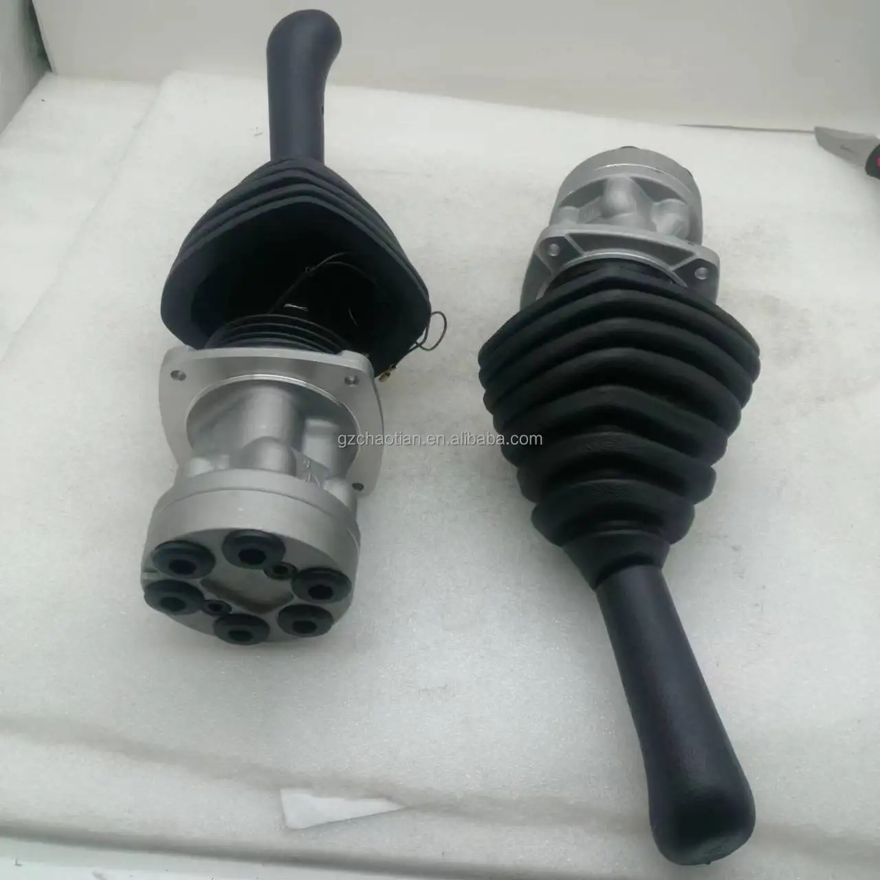 

176-4984 1764984 176-4985 1764985 Pilot Valve Joystick for CAT 311B 312B 320B 330B 345B Excavator