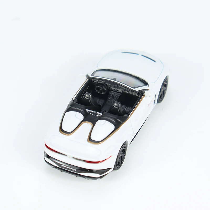 MINI GT 1:64 Model Car  Mulliner Bacalar Car Zero Alloy Die-Cast Vehicle #544 LHD Pearl White