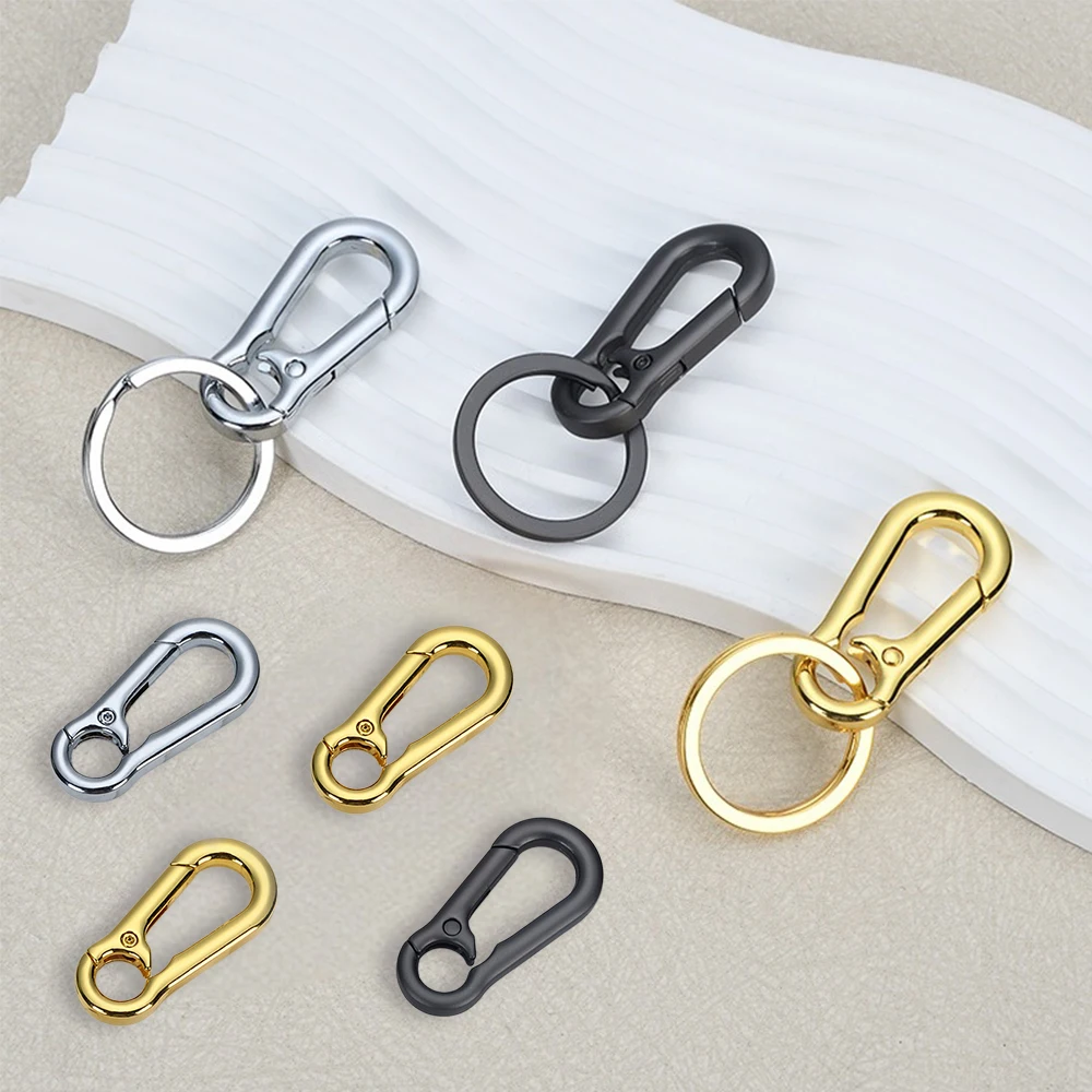 Elastic Spring Keychain Metal Carabiner Buckle Waist Hanging Key Ring Retractable Climbing Hanging Hook Car Key Holder Souvenir