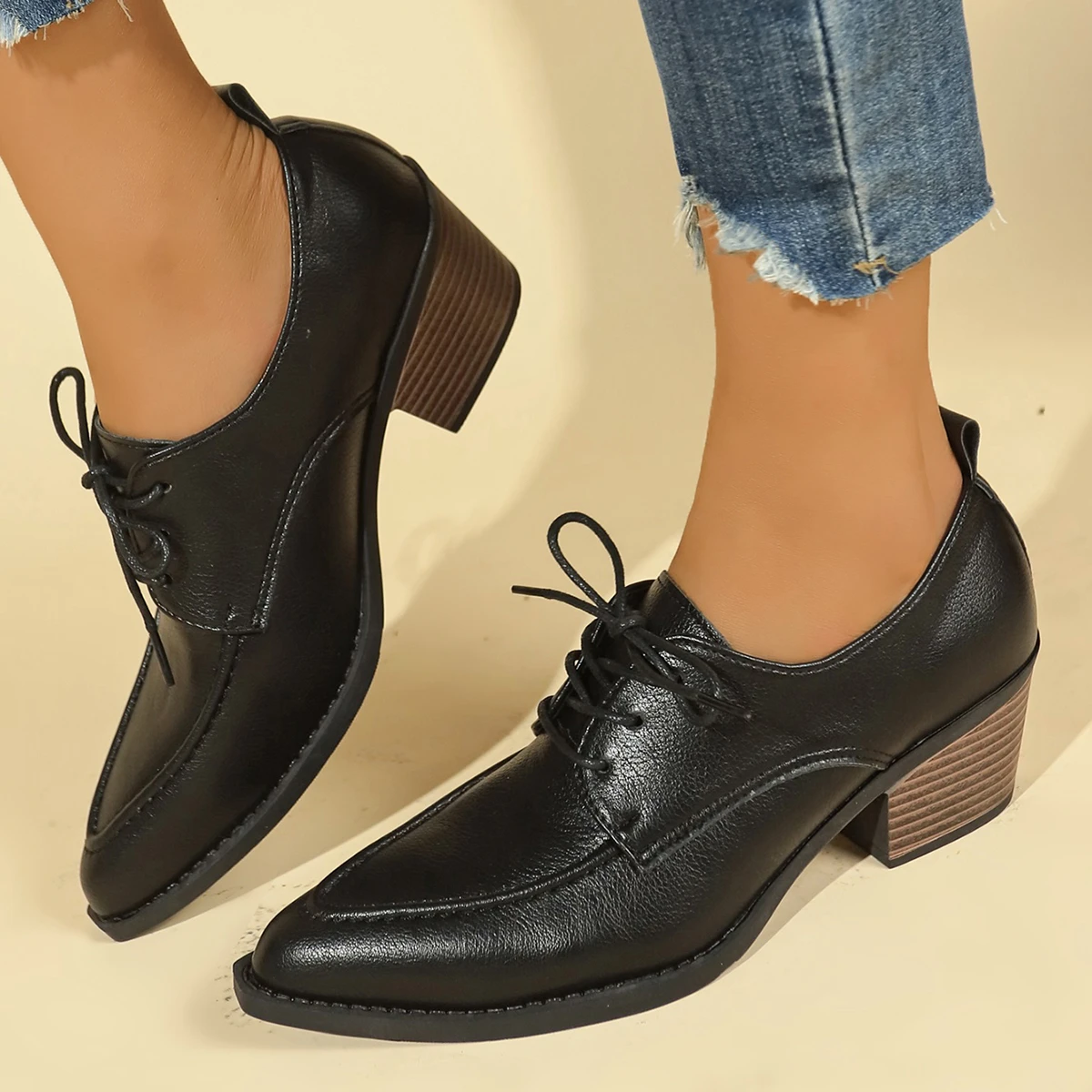 여성용 뾰족한 힐 샌들, 패치워크 메쉬 작은 가죽 신발, 할로우 레이스, 빈티지 싱글 슈즈, 여름 신상