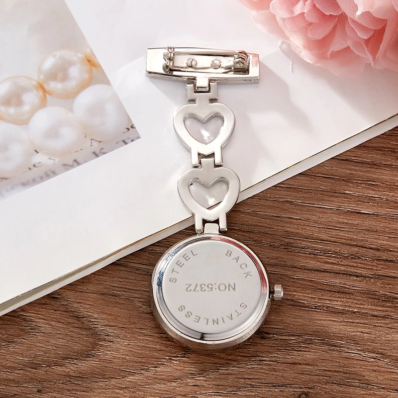 2022 Luxury Nurse Pocket Watch Womens Chic Heart acciaio inossidabile Crystal Vintage Dress Pocket Fob orologi Ladies Reloj Colgante