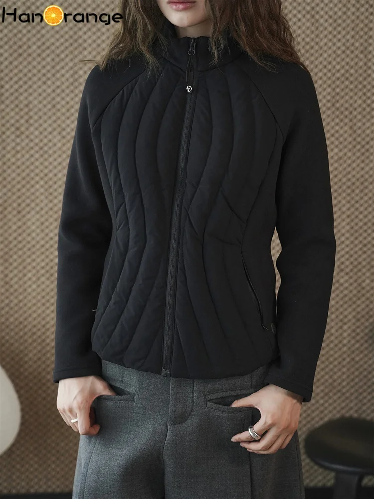 

HanOrange 2025 Winter Minimalist Sporty Style Stand Collar Zipper Line Splicing Jacket Women Short Jacket Black