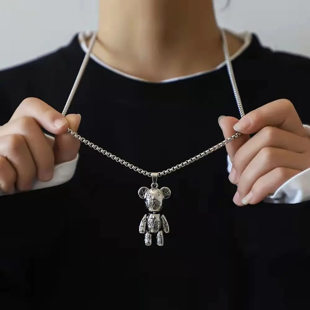 Movable violent bear titanium steel necklace hip hop men\'s fashion punk couple sweater chain women\'s minority sweater Pendant