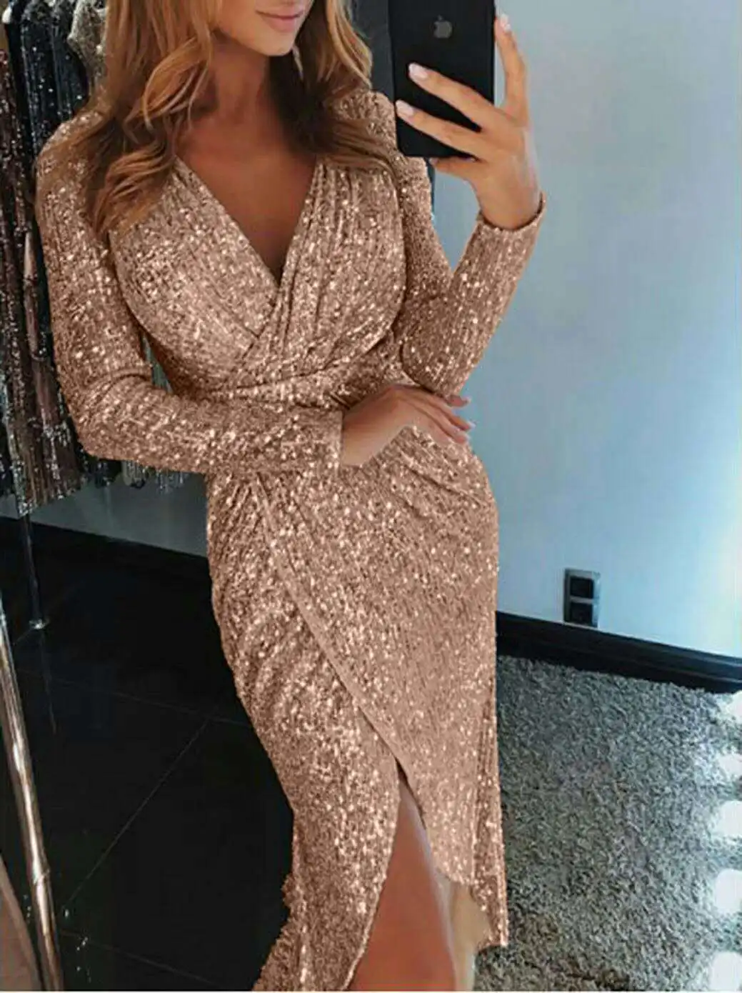 

New ladies hot stamping long-sleeved V-neck shiny dress dress sexy dinner party dress