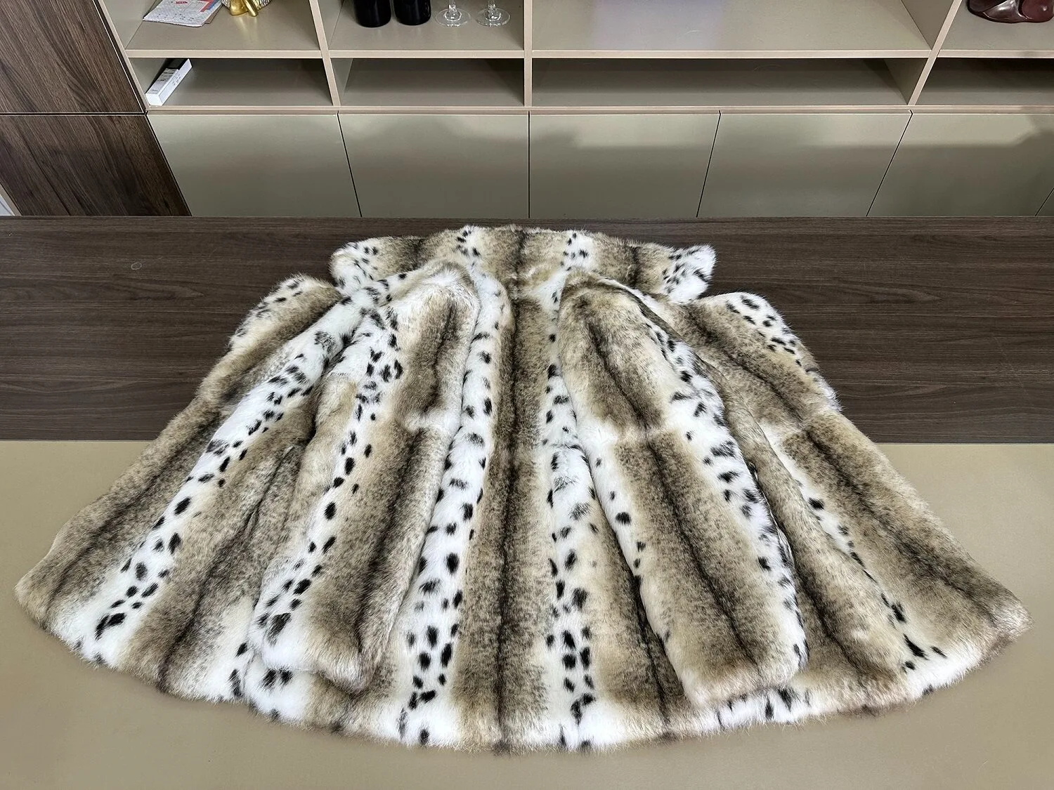 2026 Hot Selling High Quality Imported Rabbit Fur Jacket Women's Fashion Suit Collar Fur Jacket Autumn Winter New Real Fur Coat
