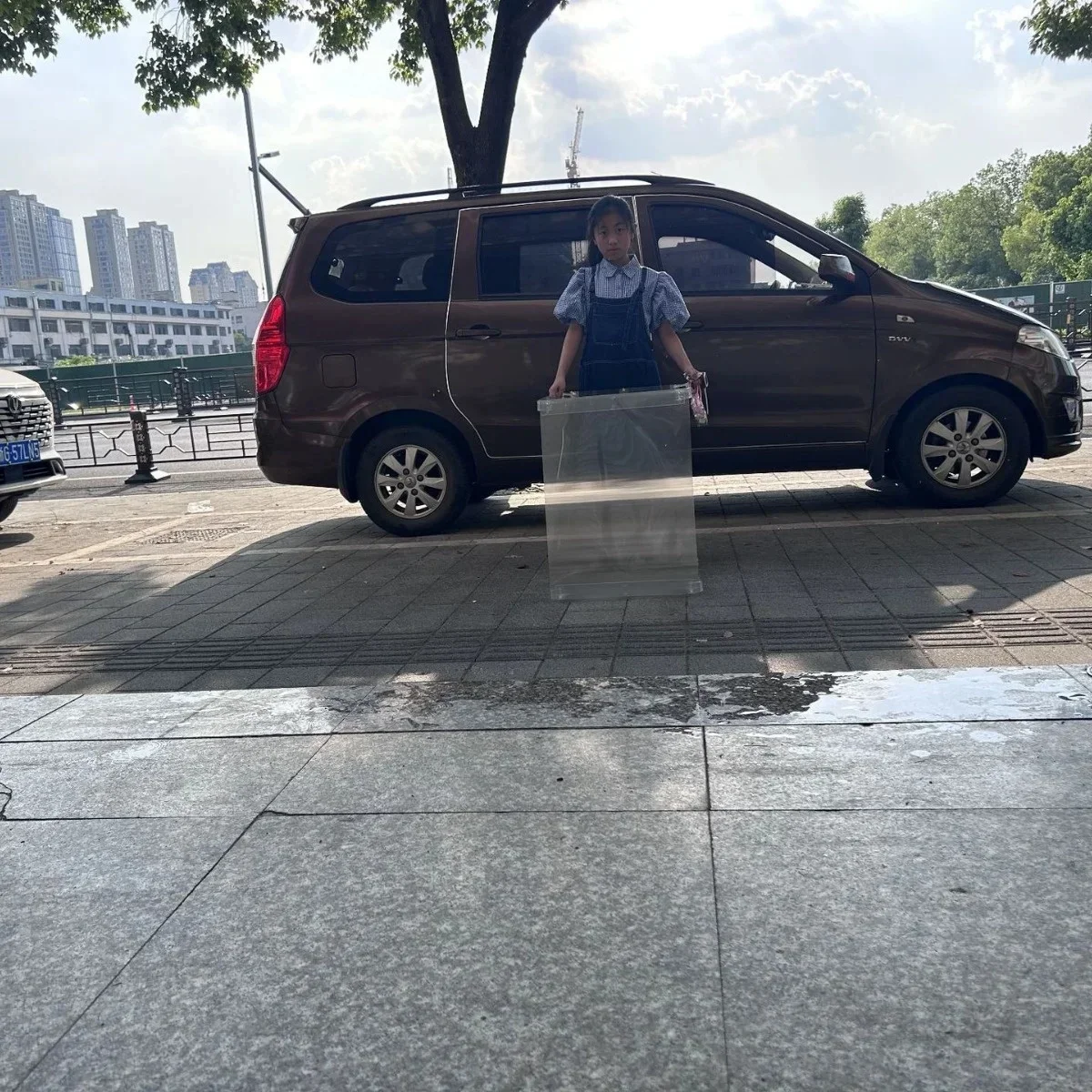 Invisible Shield Stealth Performance Set Outdoor Portable Body Camouflage Invisible Sheet New Stealth Pillar Mirror Lenticul
