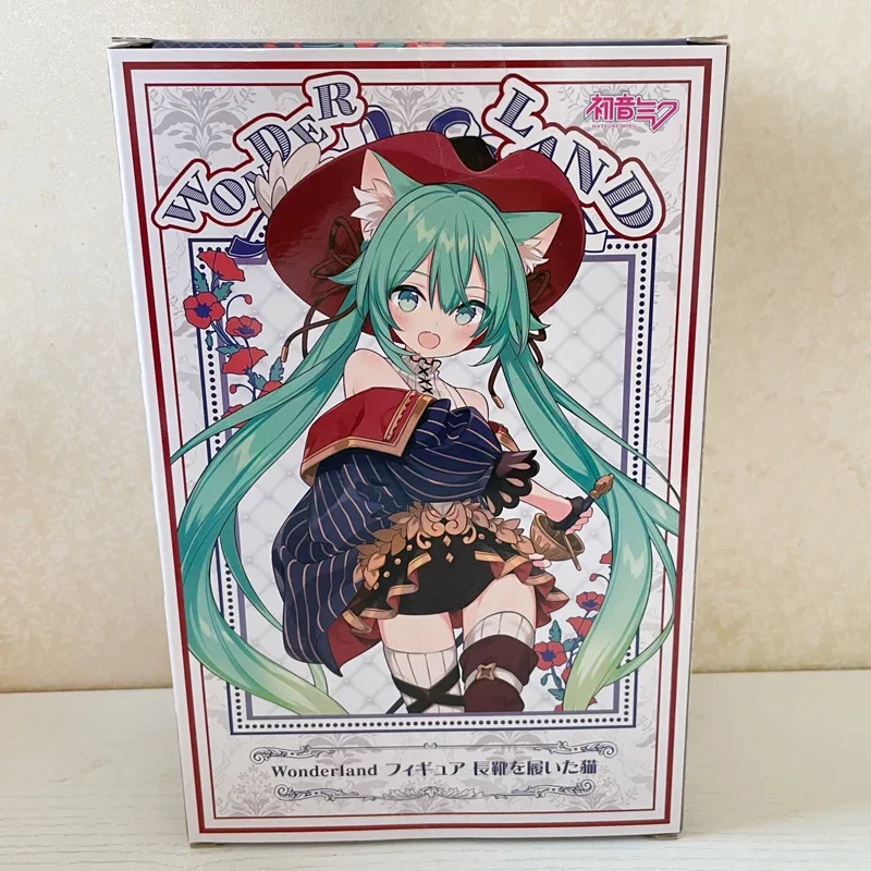 Original Taito Hatsune Miku Figure Wonderland Puss In Boots Anime Action Figurines Collection Model Statue Doll Toys Kid Gift