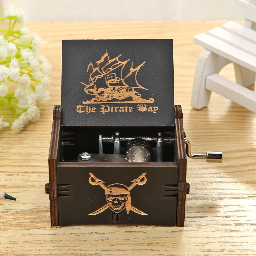 Light Luxury Wooden Hand Cranked Music Box Retro Handmade Music Box for Christmas Gifts/Father Day/Mother Day Gift/New Year Gift