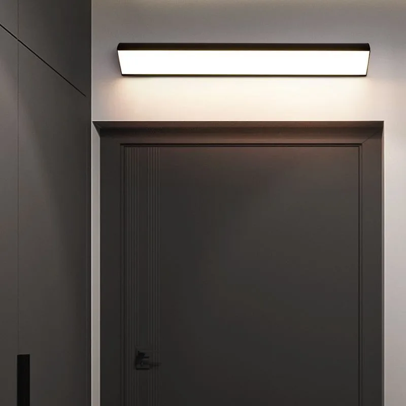 Charging induction, wiring-free door headlight, door wall light, door headlight