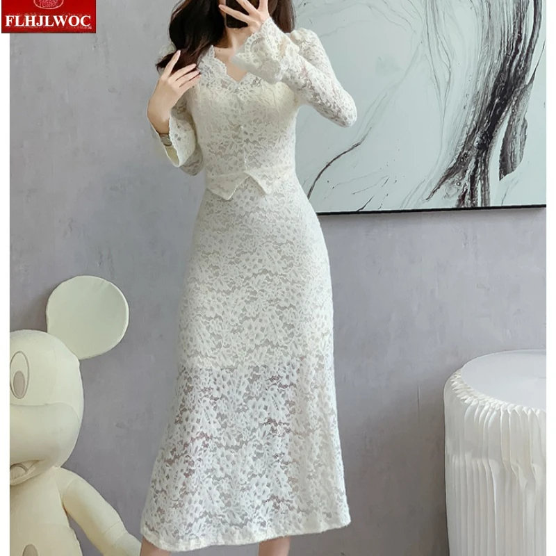 فساتين أنيقة مجوفة من الدانتيل للعام الجديد فستان قميص نسائي ربيعي 2026 بأكمام مضيئة وأرجواني وأبيض وكشكشة من الدانتيل