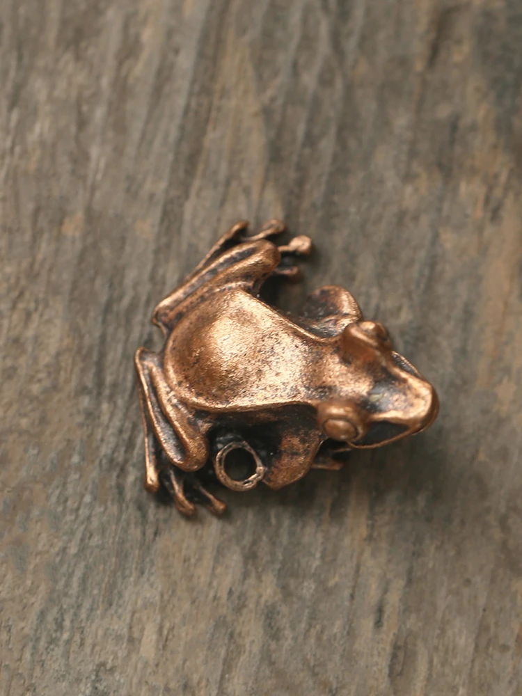 Vintage alloy small frog tabletop decoration mini creative frogs ornament imitation copper crafts