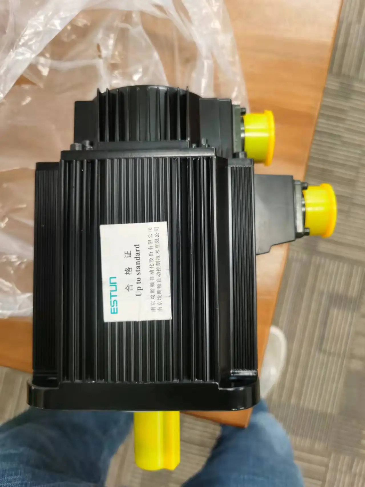 

EMG-15APA22 new and original AC Servo motor