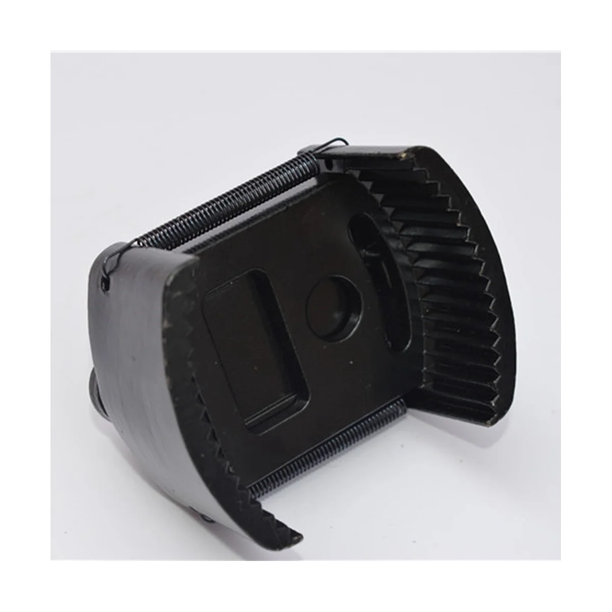 

Sturdy 2 Jaws Oil Filter Wrench Two-Claw Cast Steel Filter Wrenches Cartridge Wrench Filter Wrenches 60-80mm