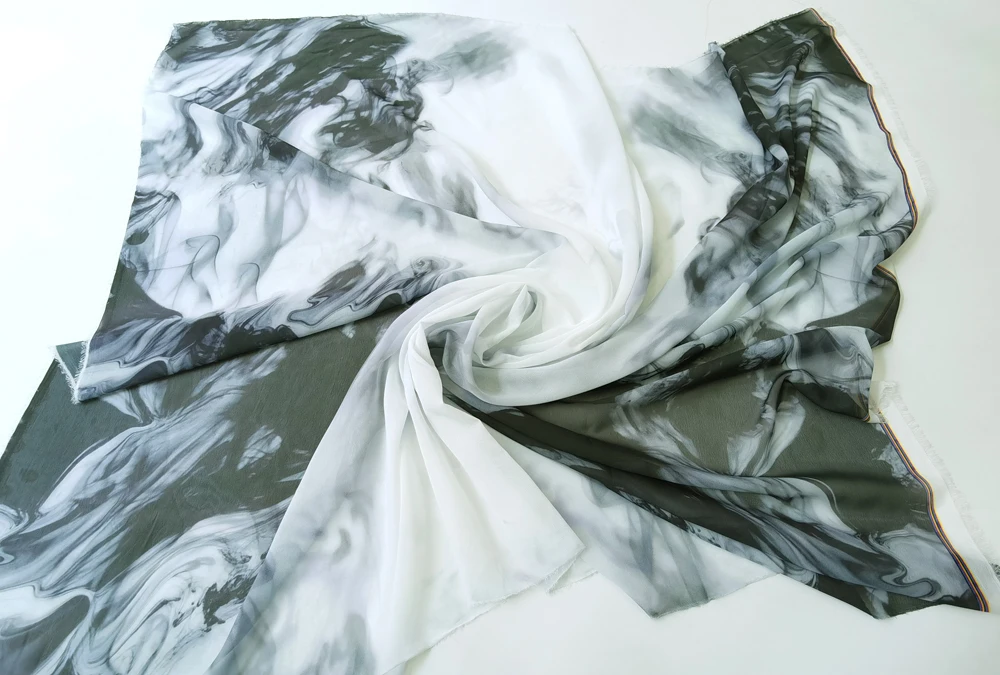 1 meter X 1.48 meter Positional Chiffon Material Painting Chiffon Fabric For Gown