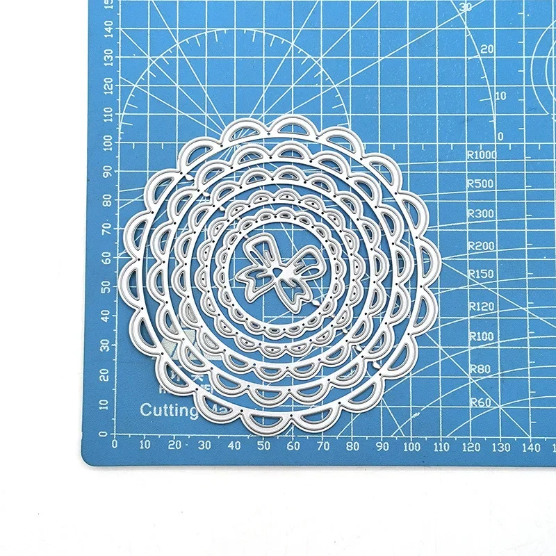 Scrapbooking DIY Cutting Dies Carbon Steel Embossing Pattern  Die  Circle Geometric  Bow