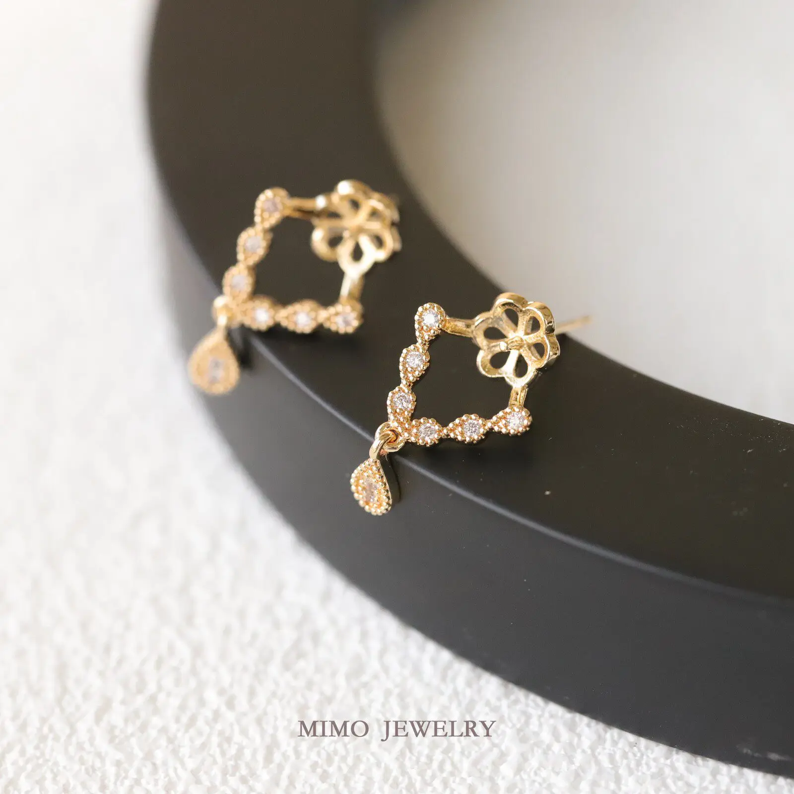 Copper Gold-plated Zircon V-shaped Water Drop Pendant Empty Holder 925 Silver Needle Stud Earrings DIY Handmade Accessories