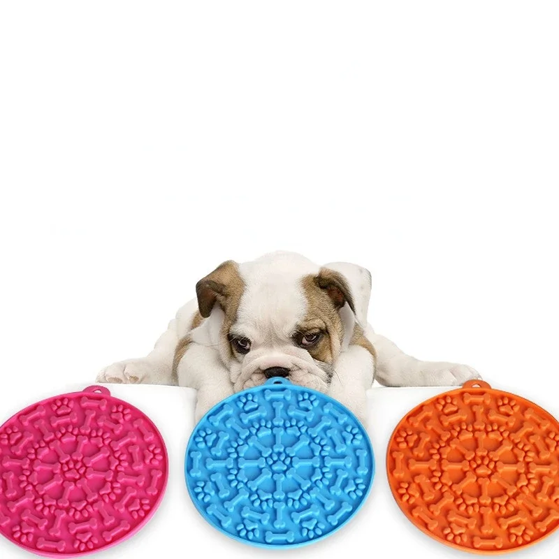 Pet Lick Silicone Mat For Dogs Pets Slow Food Plate Dog Bathing Distraction Silicone Dog Sucker Food Training Dog Accessories