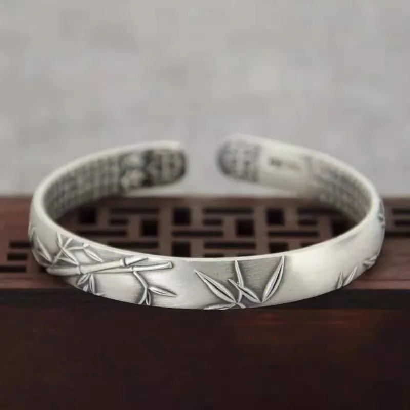 Retro Blessing Scripture Bangle For Lady Hand Accesories Trendy Plum Blossom Orchid Bamboo Chrysanthemum Bangle Women Jewelry