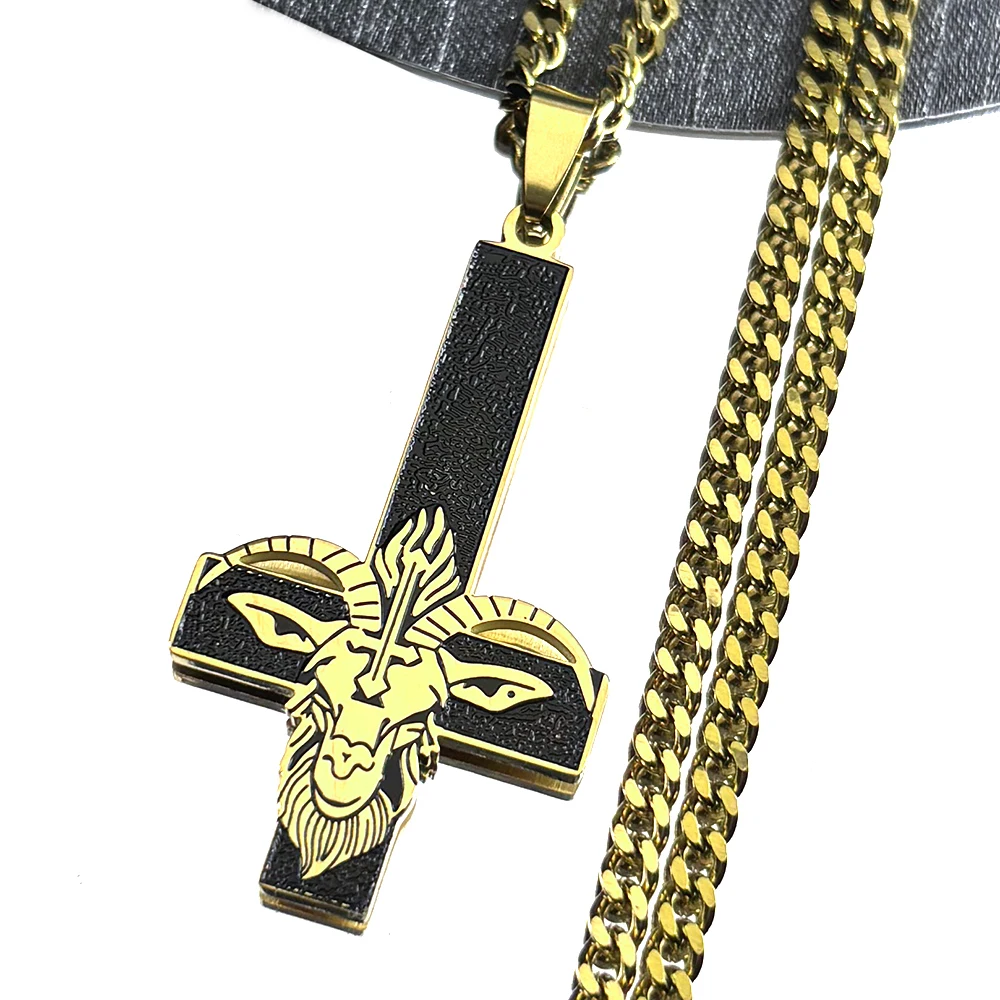 Edelstahl Baphomet Ziegenkopf Umgedrehtes Kreuz Hexerei Heidnische Halskette Emaille Invertiertes Kreuz Goldfarben Kette Schmuck – Detail 4