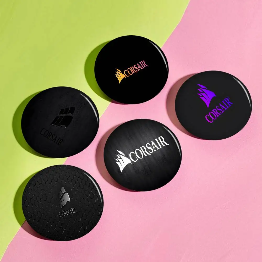 C-Corsair Gaming-Aggressive Creative Pins Funny Faces Round Snap-in Brooch Badge Backpack Hat Accessories Jewelry Gifts