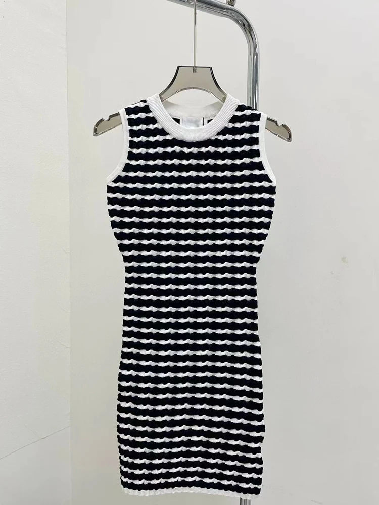 

Design retro color contrast stripes sleeveless sundress 2024 summer women's new fashion knitted elastic sheath buttock dress